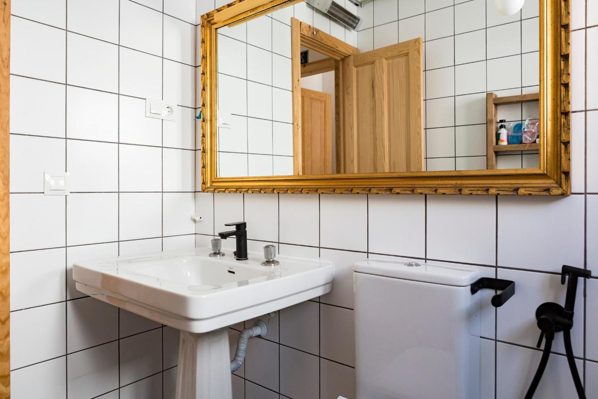 Victoria Boutique Apartment Малага Экстерьер фото